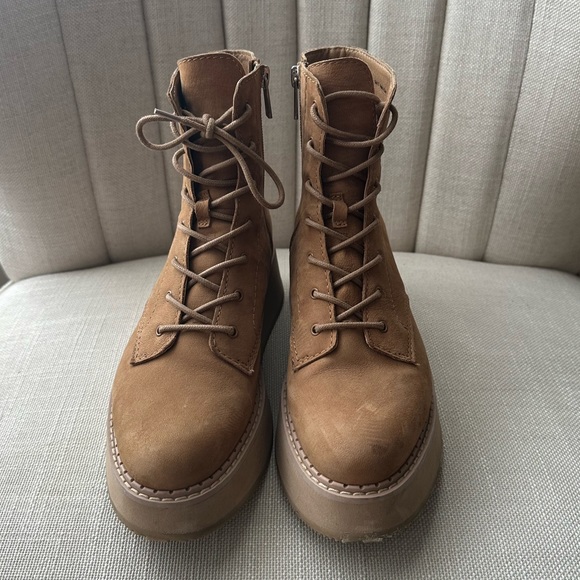 Dolce Vita Adyson Tan Oiled Suede Lace Up Boots - Size 7.5 - Picture 8 of 8